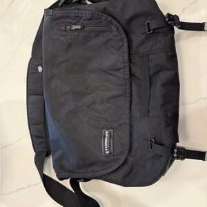 Timbuk2 Classic Black Messenger Bag